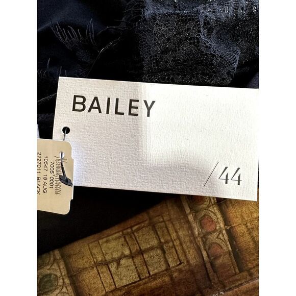 BAILEY/44 Women's Montage Lace Overlay Cold-Shoulder Top Black Size Small - NWT - Picture 9 of 11
